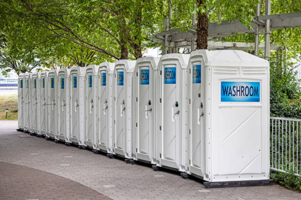 Types of Portable Toilets We Offer in Amherst, OH